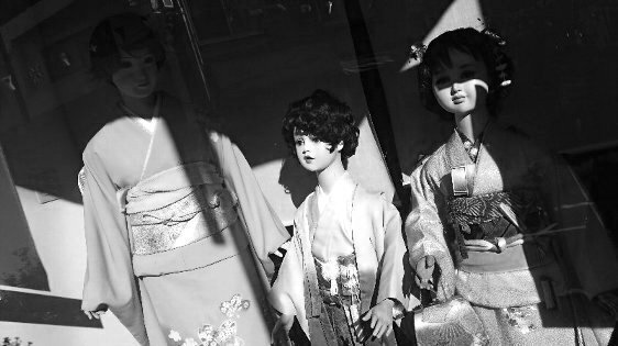 写真・和装のマネキン.JPG
